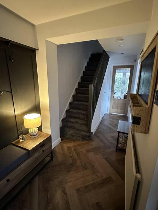 Cottage/Boutique Style - Free Parking & Wi-Fi Kingston upon Hull Exterior foto